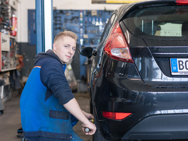 autohaus-pols-dingden_darwin-buchermann