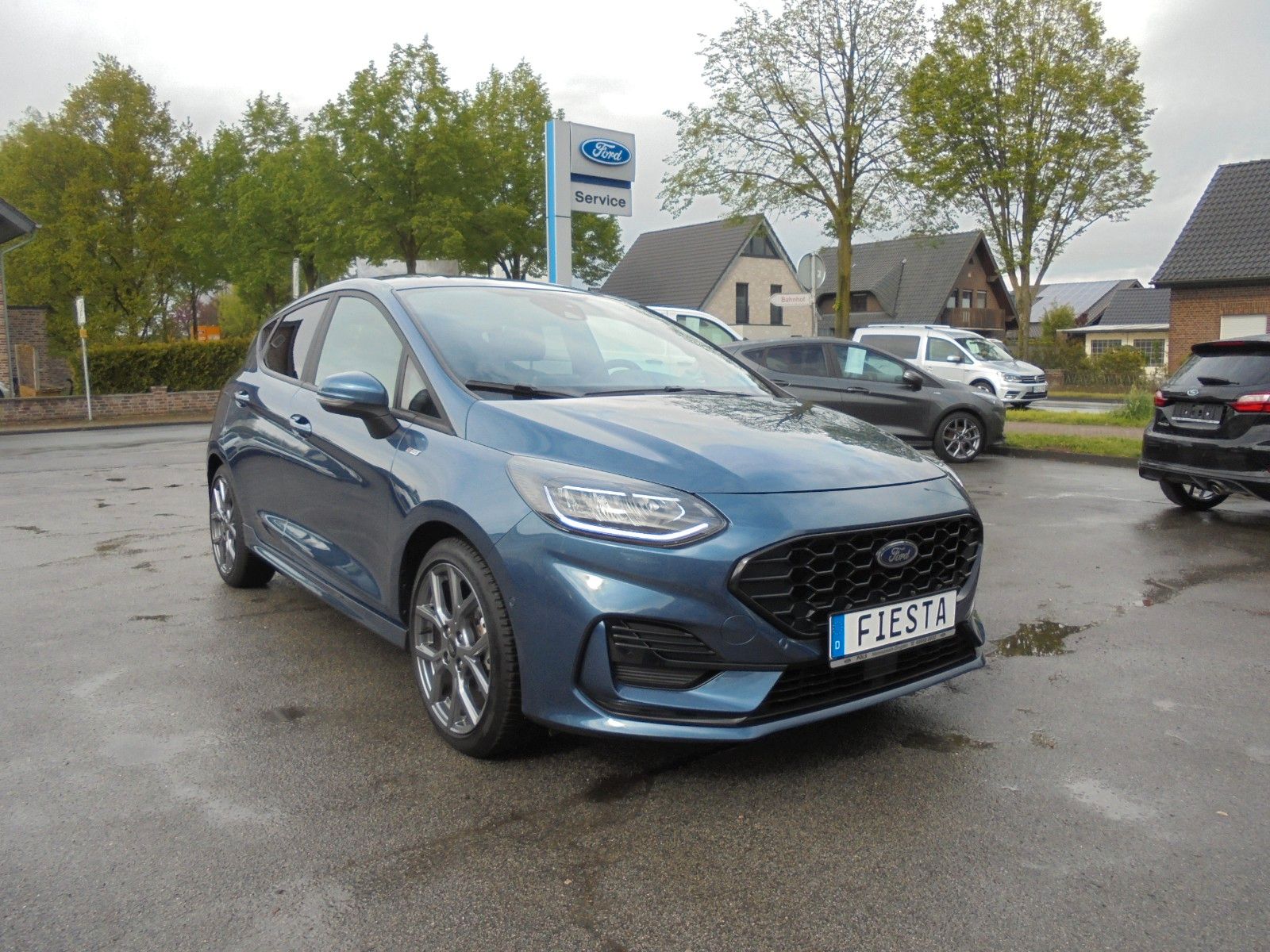 Read more about the article Ford Fiesta ST-Line, Kamera, PP v.+h., Allwetter, LED