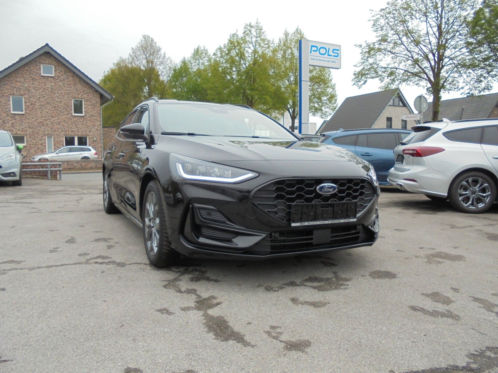 Mehr über den Artikel erfahren Ford Focus ST-Line Turn. MHEV,schwenkb. AHK,Kamera,