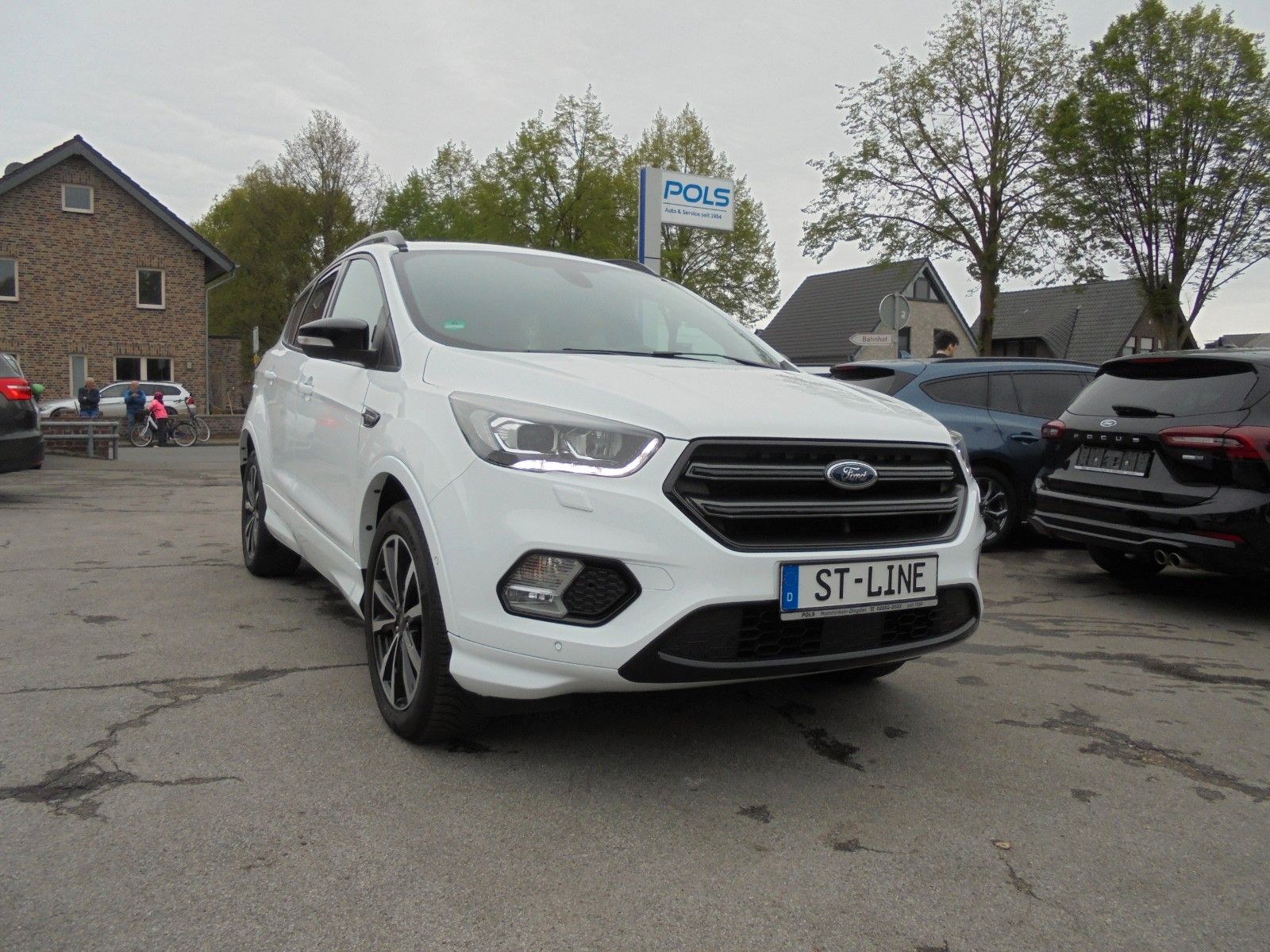 Mehr über den Artikel erfahren Ford Kuga ST-Line, Kamera, Xenon, abn AHK, Allwetter