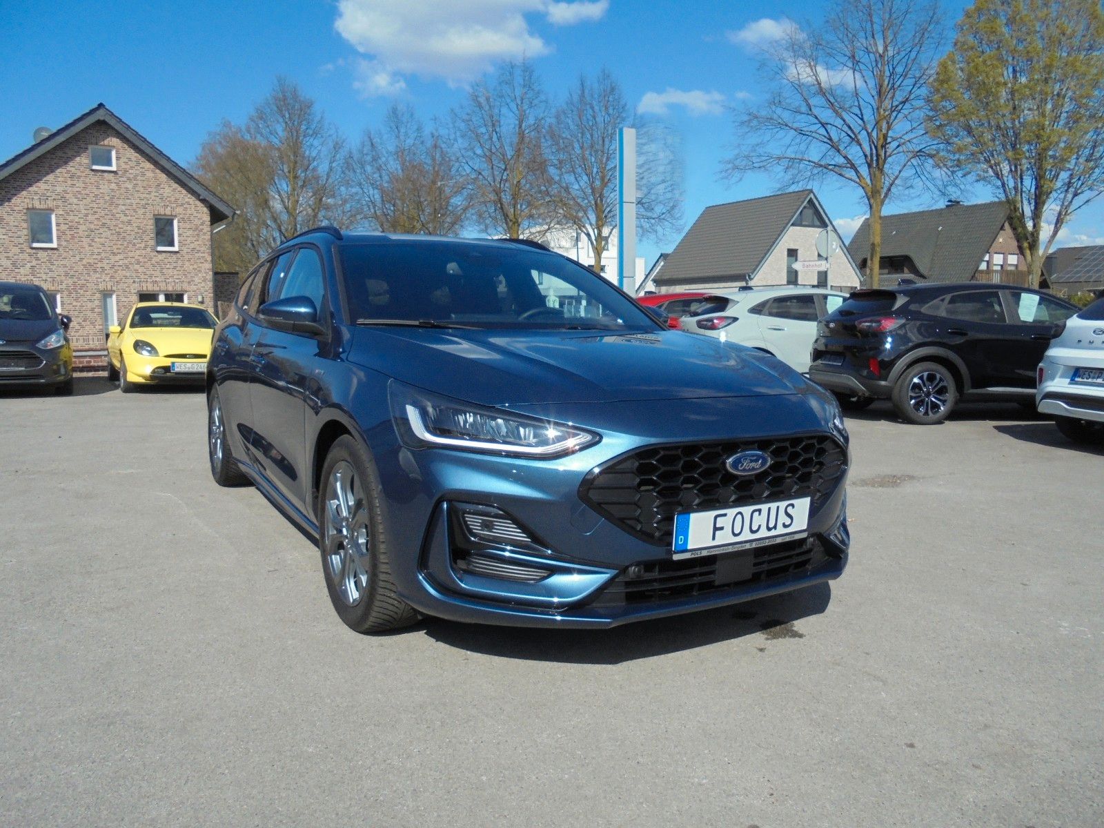 Mehr über den Artikel erfahren Ford Focus ST-Line X Turn. MHEV,schwenkb. AHK,Kamera,