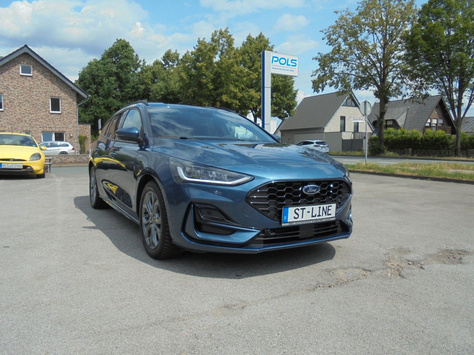 Mehr über den Artikel erfahren Ford Focus ST-Line X Turn. MHEV,schwenkb. AHK,Kamera,
