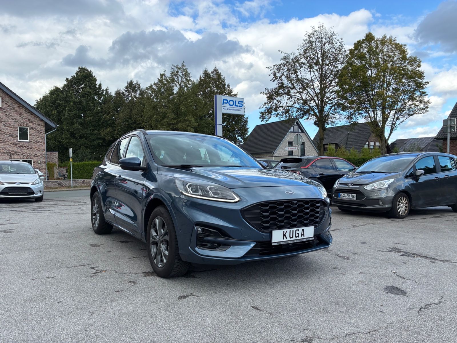 Mehr über den Artikel erfahren Ford Kuga ST-Line, Kamera v+h,Allw.,ad. Temp, abn AHK