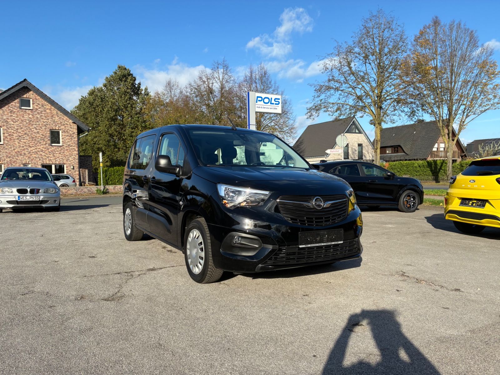 Mehr über den Artikel erfahren Opel Combo Life "Edition", Allwetterreifen, AHK, Temp