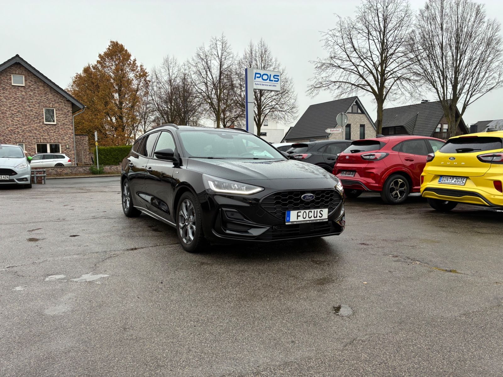 Mehr über den Artikel erfahren Ford Focus ST-Line X Turn.,schwenkb. AHK,Kamera,HuD