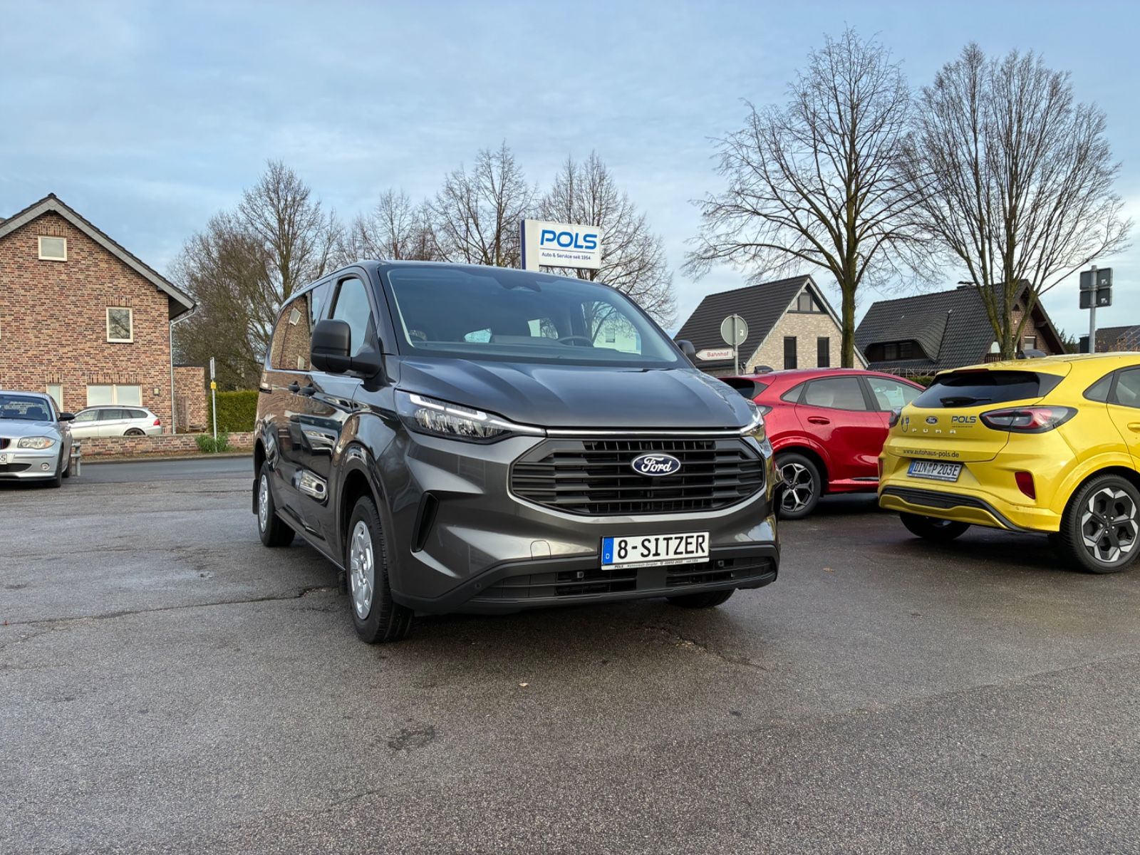 Mehr über den Artikel erfahren Ford Transit Custom Kombi, 8-Sitzer, Kamera, AHK, LED